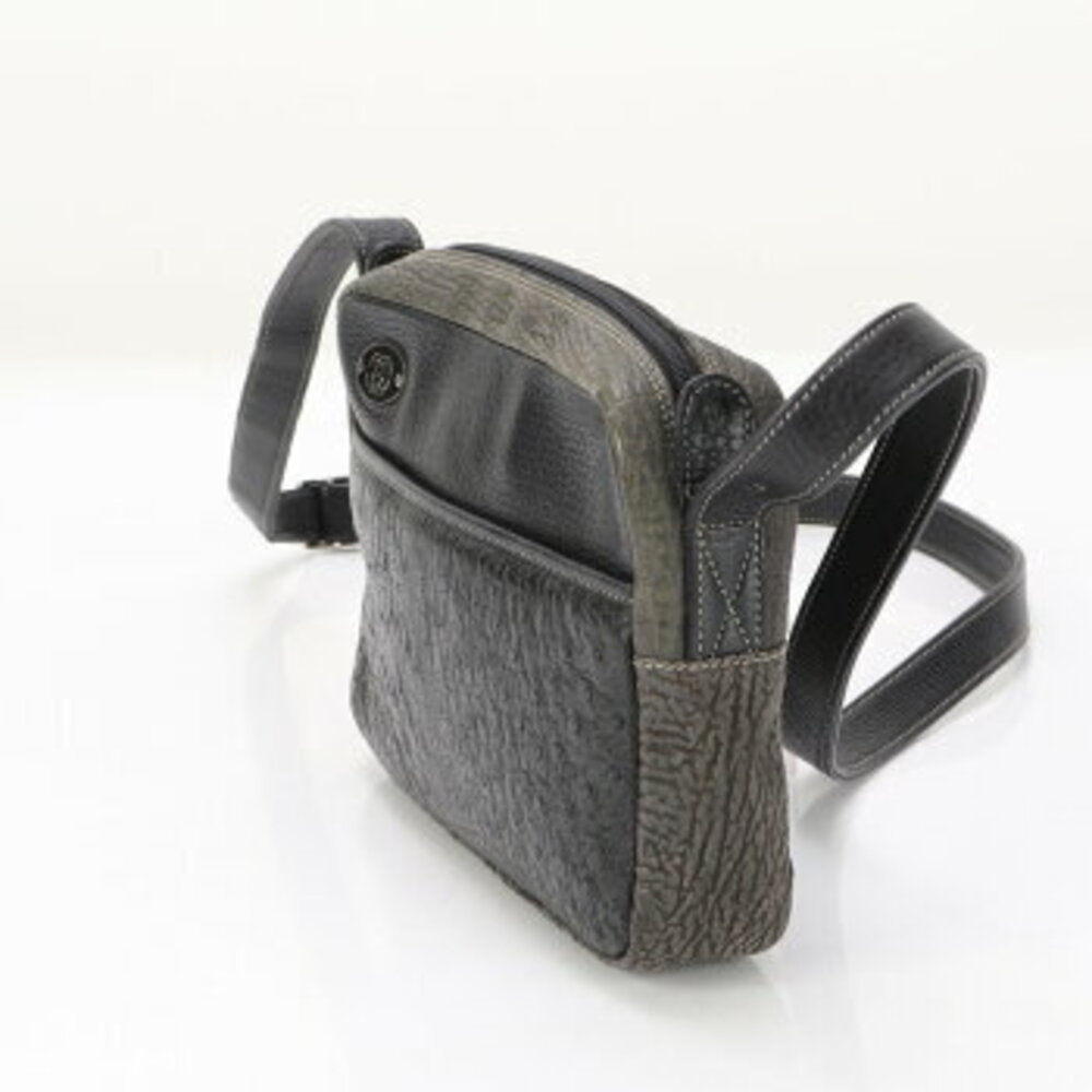 Gucci sharkskin patchwork ostrich leather shoulde… - image 3